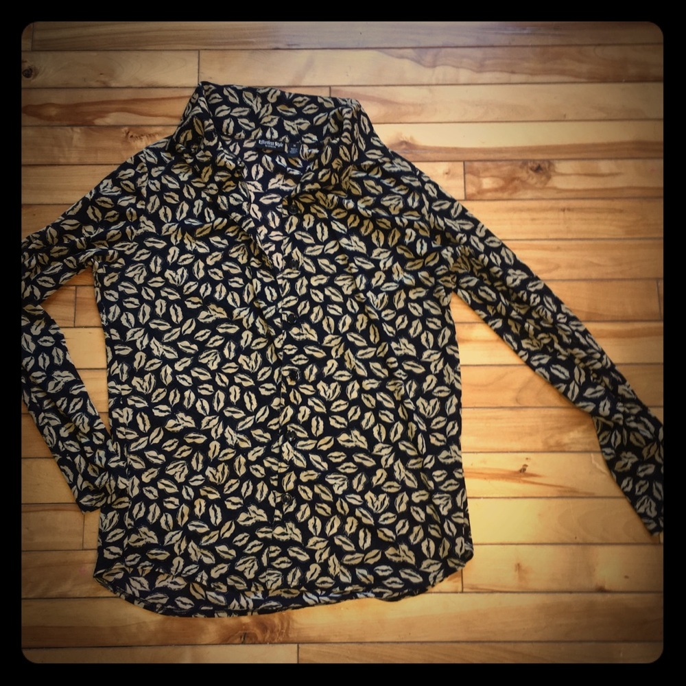Cute button up